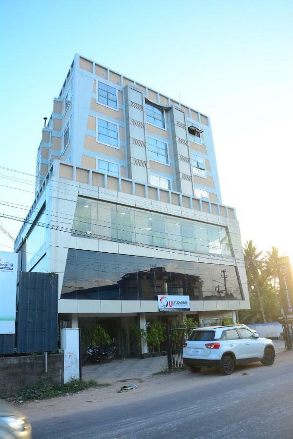 Clifften Hotel Thiruvananthapuram Bagian luar foto