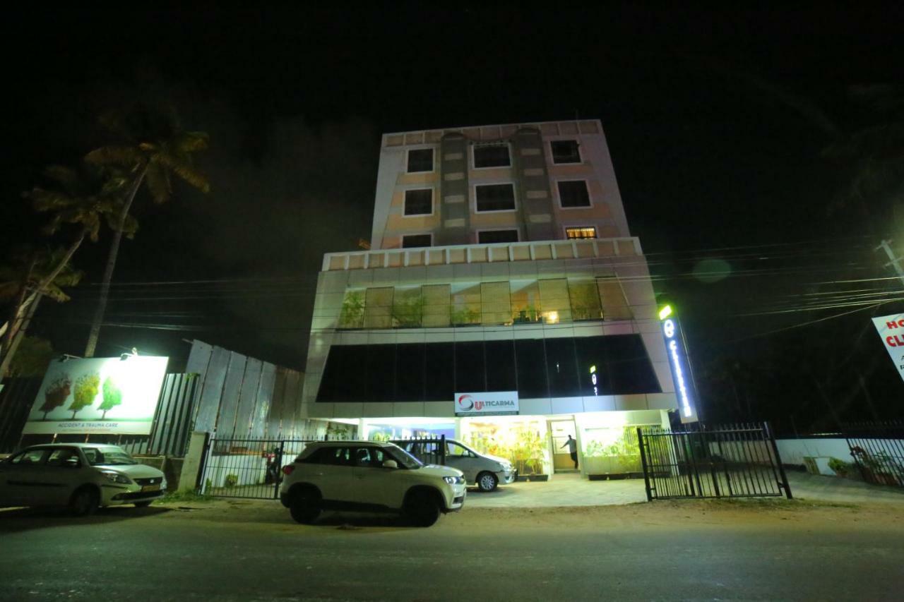 Clifften Hotel Thiruvananthapuram Bagian luar foto
